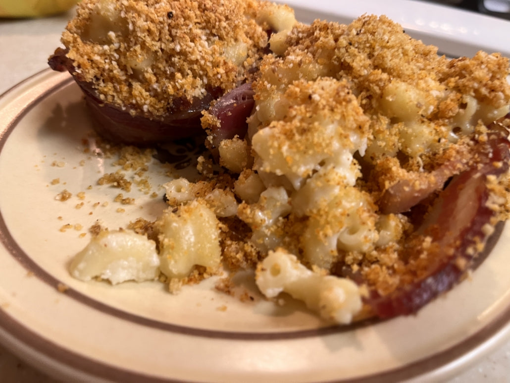 Smoked Mac-N-Cheese Bacon Cups